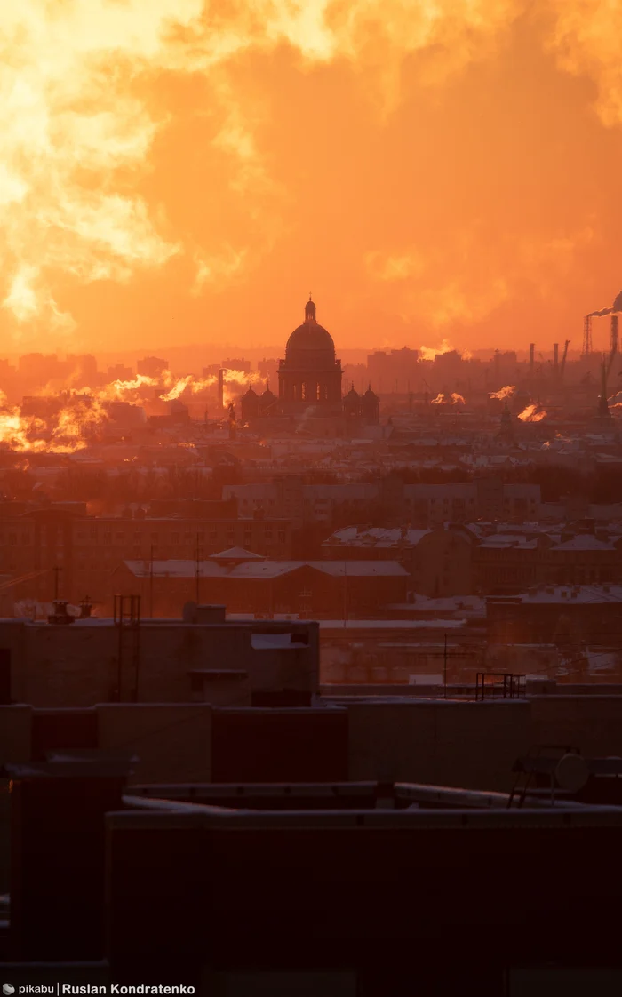 St. Isaac's Cathedral against the backdrop of sunset - My, The photo, Canon, Saint Petersburg, Town, Sunset, Longpost, Saint Isaac's Cathedral