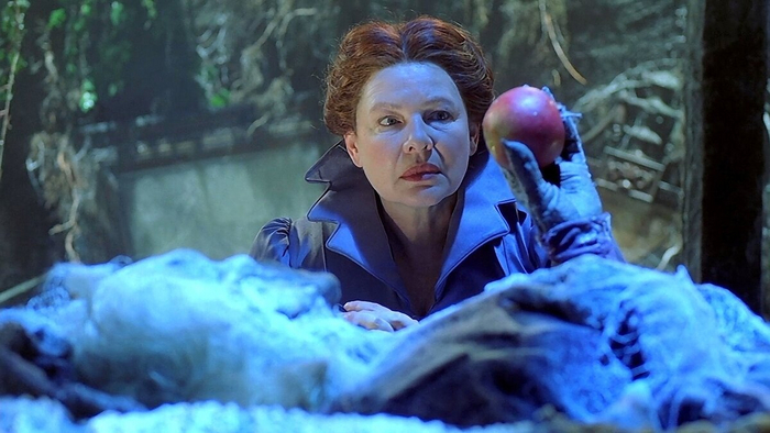 Как и в сказке о Белоснежке, в истории злой колдуньи и Вирджинии сыграют свою роль отравленные артефакты