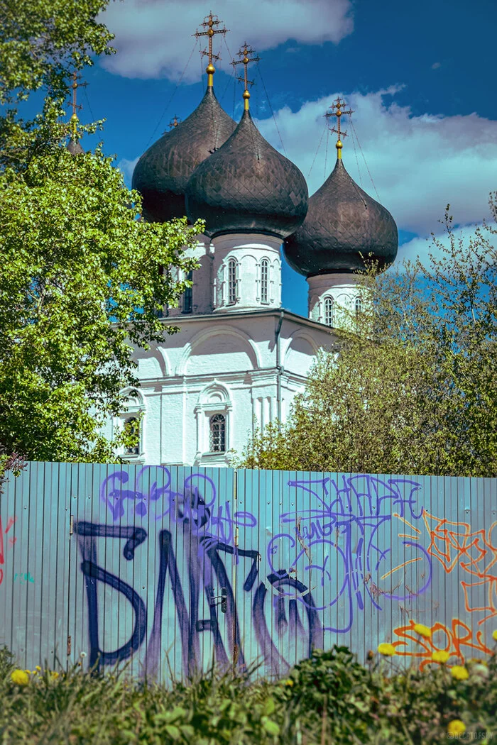 Angle - My, City walk, Street photography, Temple, The photo, Fujifilm, Tamron, Vologda, Church, Longpost