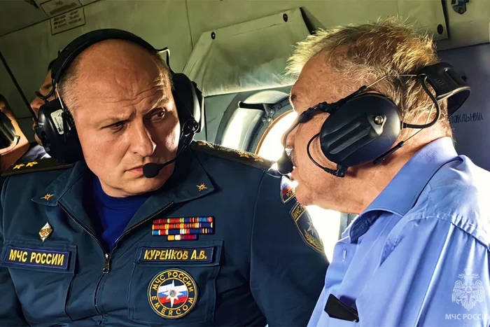 Interview with the head of the Russian Ministry of Emergency Situations to Komsomolskaya Pravda - Ministry of Emergency Situations, The minister, Interview, Orsk, Flood, Emergency, TVNZ, Rescuers, Firefighters, Longpost