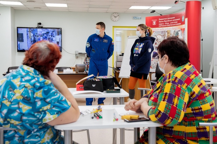   - .          :          .      .  !