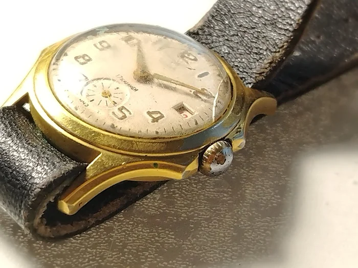 Gull - My, Master, Workshop, Clock, Hobby, Craftsmanship, Wrist Watch, Made in USSR, Work from home, Restoration, The photo, Experience, Emotions, Video, Vertical video, Longpost
