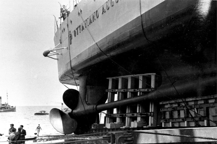 ˸  Ottaviano Augusto  , . -      1943         