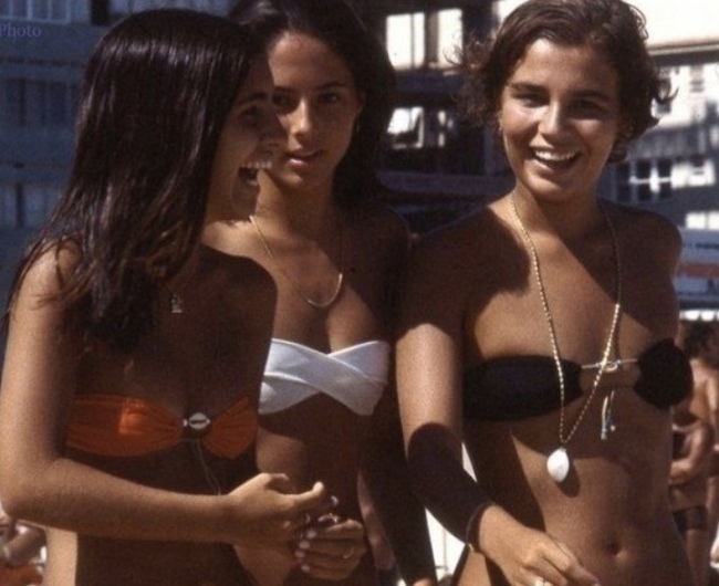 Rio de Janeiro from 1970 - Rio de Janeiro, Beach, Longpost, Repeat, 70th, The photo, Girls