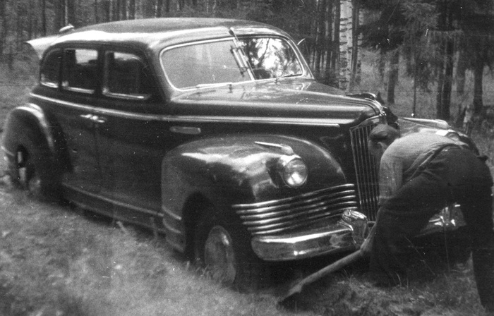 ЗИС-110Ш в несвойственном лимузину пейзаже