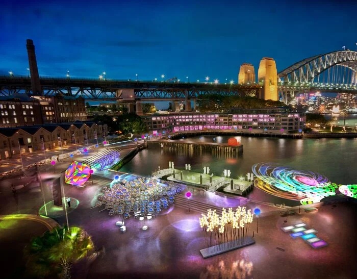 Vivid Sydney is an annual festival of light, music and ideas held in Sydney, Australia. - The festival, Austria, Travels, Event, Video, Vertical video, Longpost