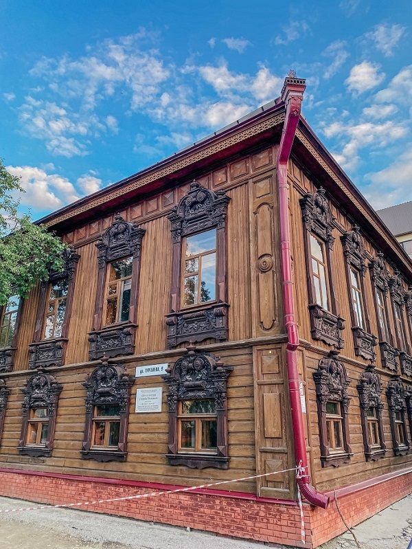 What to see and where to go in Tyumen? The most beautiful walking route “Golden Line” - Travels, Туристы, Tourism, Road trip, Tyumen, Russia, Drive, sights, Travel across Russia, History, Wood carving, Cities of Russia, Telegram (link), Yandex Zen (link), VKontakte (link), Longpost