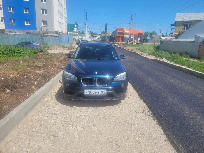 Нужна помощь, найти владельца автомобиля. Уфа. Затон - Моё, Парковка, Автомобилисты, Неправильная парковка, Машина, Водитель, Помогите найти, Длиннопост, Уфа