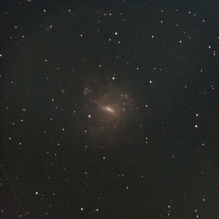 Spiral galaxy NGC 5068 without filters and processing right now showing through an amateur telescope - My, Astronomy, Space, Starry sky, Astrophoto, Telescope