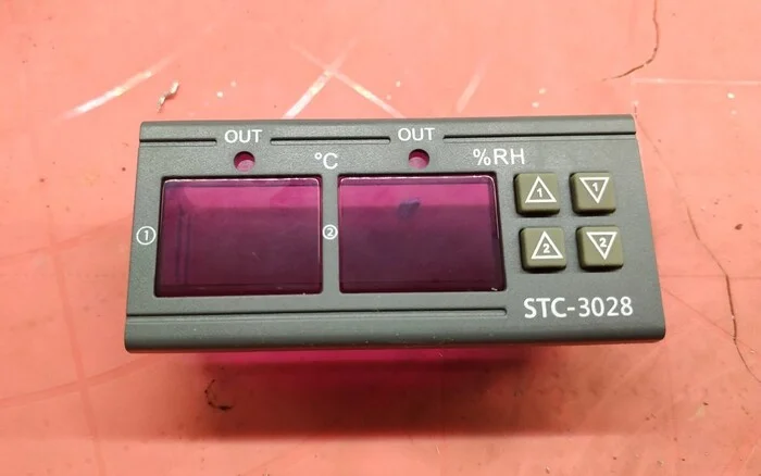 Temperature and humidity controller STC-3028 - wants attention, warmth and repairs :) - Longpost, With your own hands, Repair, Sensor, Electricity, Electrician, Repair of equipment, My