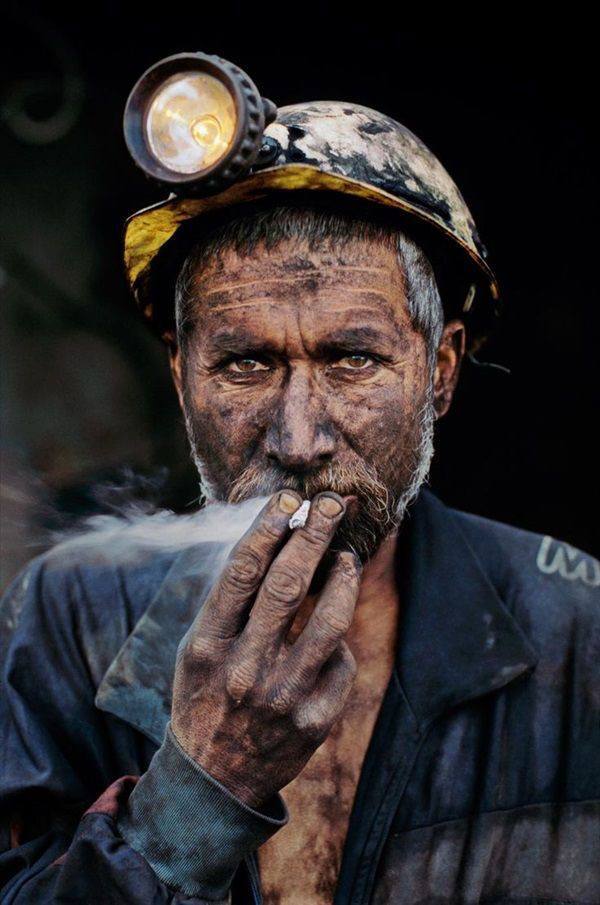 I work in a mine! - Situation, Life stories, A life, Men and women, The senses