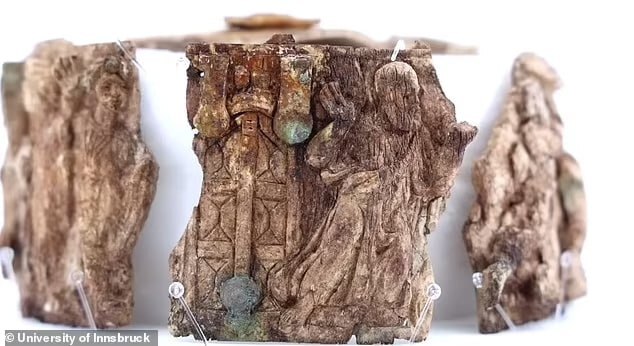 Archaeologists have discovered the oldest box with the image of Moses - Archeology, Ancient artifacts, Antiquity, Temple, Paleontology