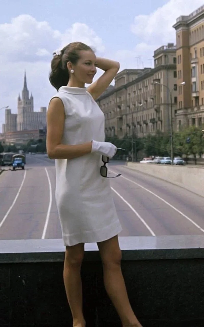 Barbara Brylska in Moscow, 1967. Youth and beauty are always wonderful! - The photo, the USSR, Moscow, 60th, Barbara Brylska