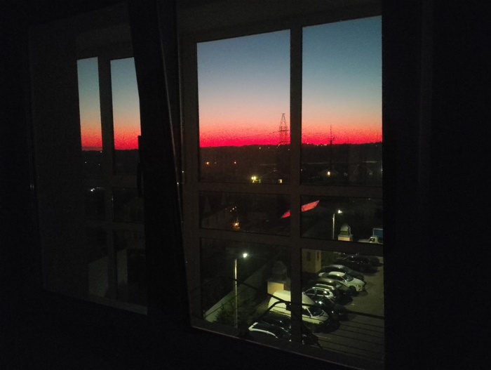 ����� ����