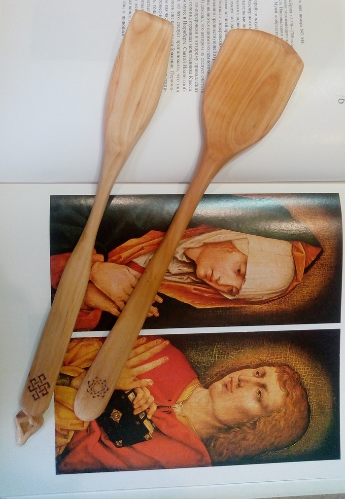 Пара длинных лопаток из ольхи