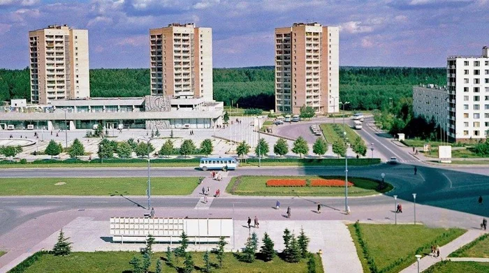 Yunosti Square, Zelenograd, USSR, 1972 - Zelenograd, the USSR, Made in USSR, Childhood in the USSR, Retro, Telegram (link), Memories, Childhood memories, Memory, 70th, Old photo, Architecture