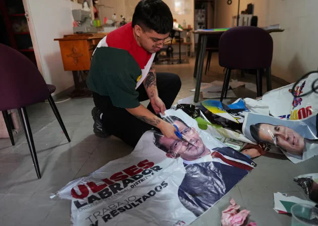 Mexican designer turns election banners into bags and clothing - Ecology, Garbage, Mexico, Design, Waste recycling, Banner