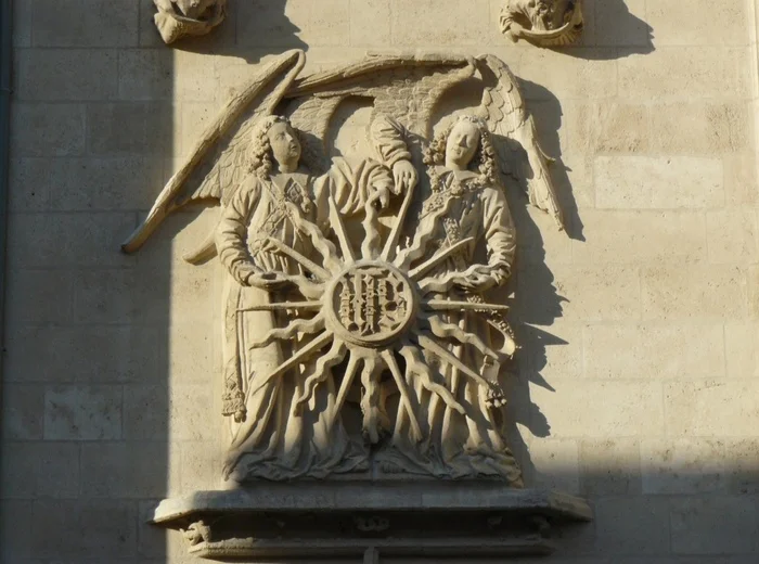 Symbols on the Burgos Cathedral - Spain, Architecture, The cathedral, Temple construction, Temple