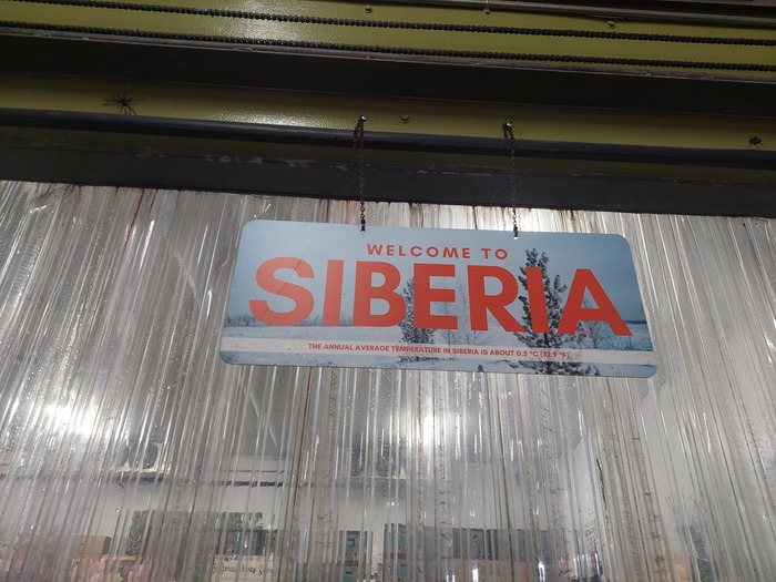 В холодильнике, якобы, холодно, как в Сибири.