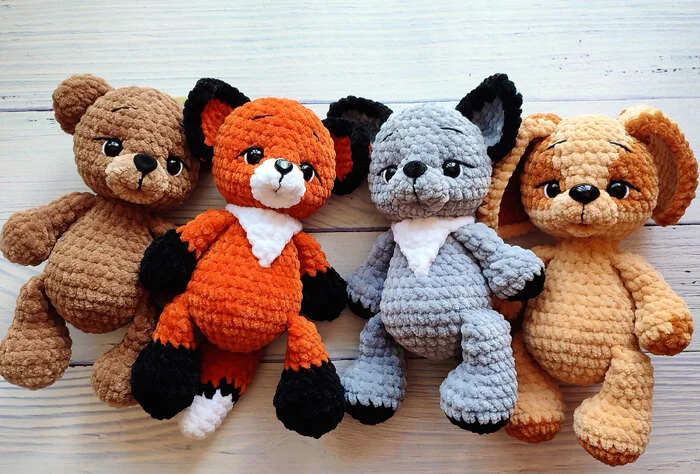 MaLusi amigurumi. Crochet toy pattern - My, Amigurumi, Toys, Crochet, Master Class, Knitting, Needlework, Needlework without process, With your own hands, Hobby, Knitted toys, Plush Toys, Soft toy, Scheme, Animals, Bears, Fox, Wolf, Dog, Puppies, The Bears