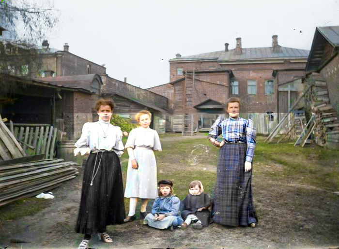 Как жила и выглядел Пермь в начале XX века? 20 раскрашенных фотографий дореволюционного города Историческое фото, Колоризация, Старое фото, История города, Пермь, 20 век, Российская империя, Длиннопост