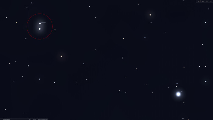 Вега и звезда Эпсилон Лиры - при небольшом увеличении