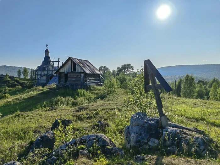 Traveling through the Urals in a UAZ, part 7: Usva, Gubakha, Stone Town - My, Road trip, Ural, Travel across Russia, Travels, The rocks, Perm Territory, Permian, UAZ, Stone Town, Gubakha, Usva, Video, Vertical video, Longpost