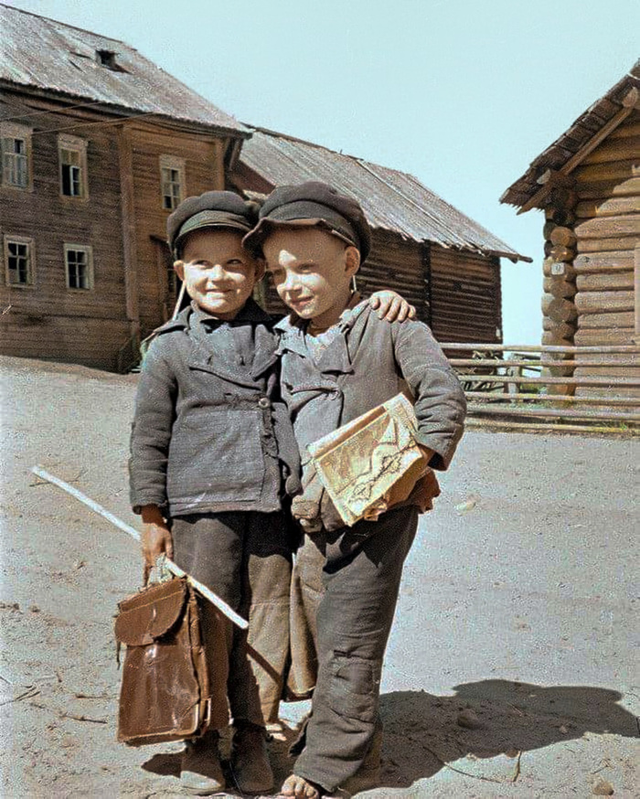 Подборка простых и потрясающих фотографий эпохи СССР. 20 раскрашенных фотографий, Часть VI Старое фото, Историческое фото, Фотография, Колоризация, СССР, Детство в СССР, Сделано в СССР, 60-е, 70-е, 80-е, Длиннопост