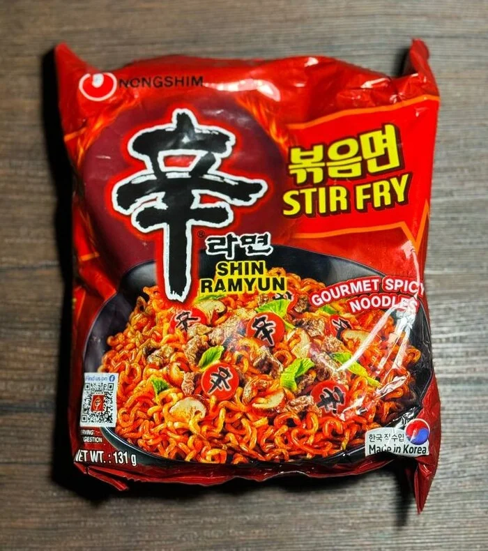 Краткий обзор на лапшу NONGSHIM SHIN RAMYUN STIR FRY острая говядина - Моё, Доширакология, Лапша, Еда, Отзыв, Обзор, Распаковка, Макароны, Рамен, Бичпакет, Говядина, Острота, Шкала Сковилла, Грибы, Водоросли, Длиннопост