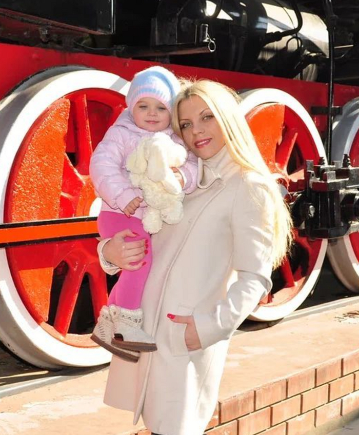 ��������� � � ����, ����