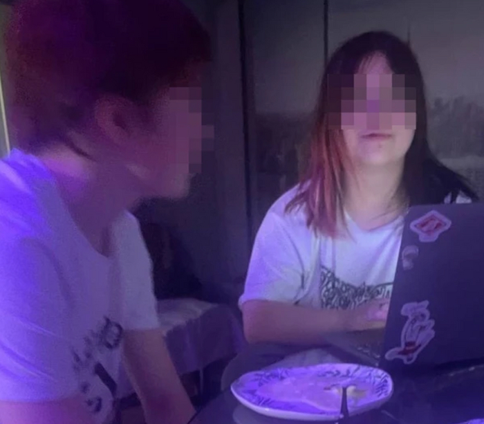 ���� � ����