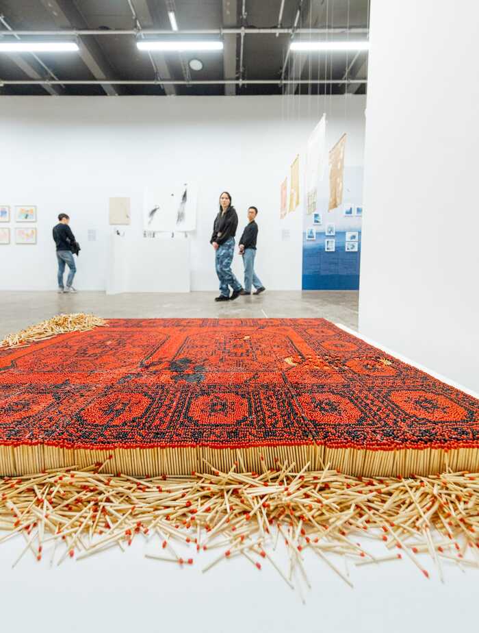 Matchstick carpet Hadi Rahnaward - Art, Installation