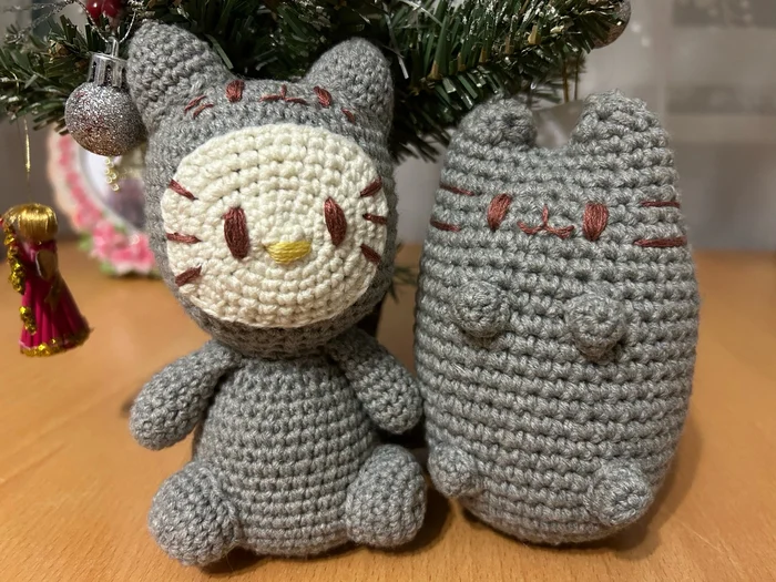 Dedicated to Pusheen and Hello Kitty lovers - My, Pusheen, Hello kitty, Knitting, Crochet, Presents, Gift exchange, Knitting, Amigurumi, Toys, Plush Toys, Friends, Needlework without process, Needlework, Hobby, Creation