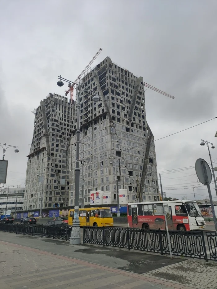 New buildings - Building, House, Slit, Longpost, Yekaterinburg