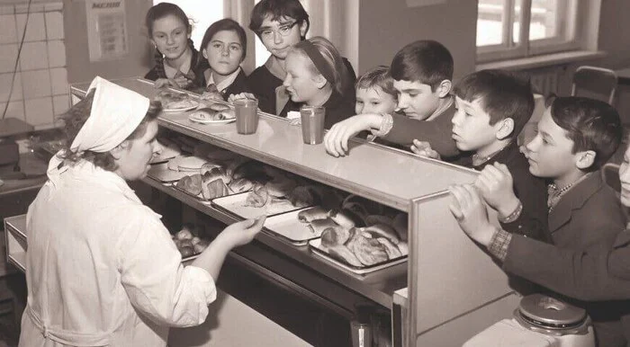 Time to have lunch - the USSR, Youth, Nostalgia, School, Students, Buffet, Canteen, Children, The photo, Old photo, Telegram (link)