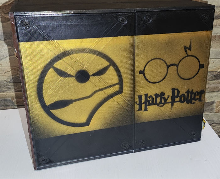 Боковые части в этот раз решил просто покрасить