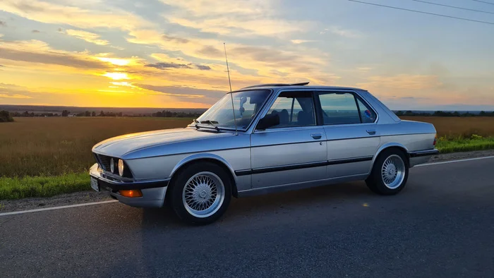 Продолжение поста «К волне постов 40+ BMW e28» - Моё, Волна постов, BMW, BMW e28, BMW 5 series, Ретро, Олдскул, 80-е, Фотография, Ответ на пост, Длиннопост