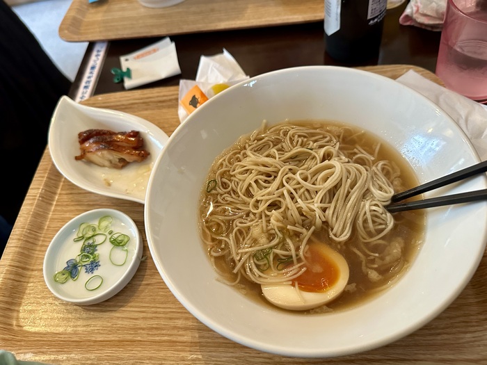 hot soup soba with teriyaki chicken