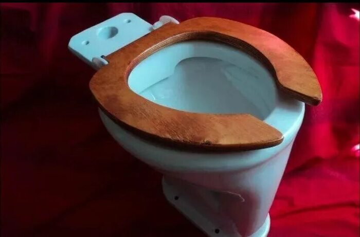 Холодный. Колючий. Мокрый