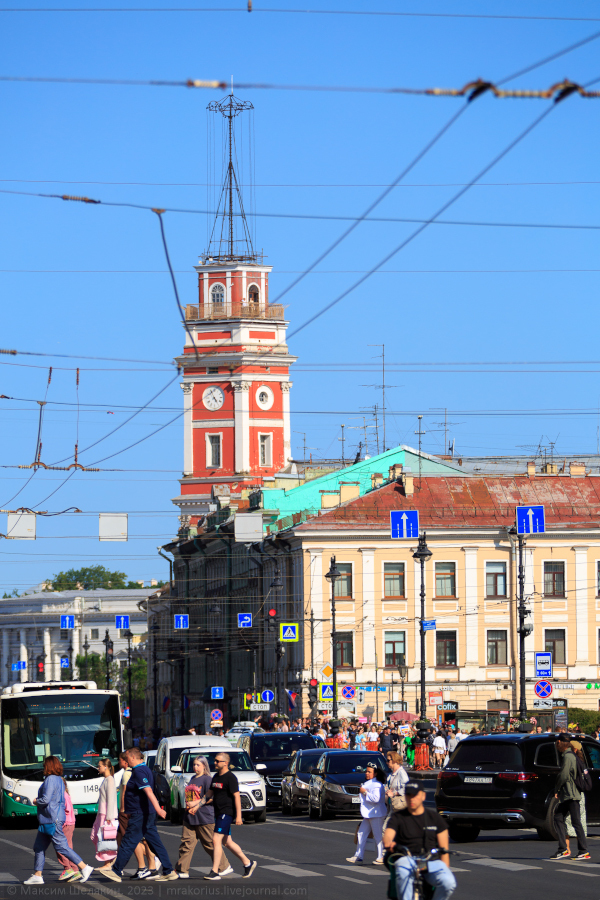 Walking around St. Petersburg, near the Kazan Cathedral - My, Saint Petersburg, Kazan Cathedral, Nevsky Prospect, Longpost