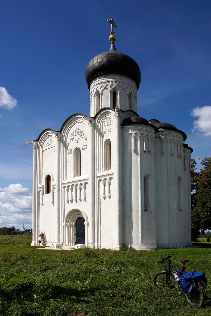 Temple - Emotions, Travel across Russia, Road trip, Tourism, Туристы, Russia, Temple, Drive, The photo, Mobile photography, beauty, Architecture, Cities of Russia, 12th century, Local history, sights, Vladimir city, History, Gold ring of Russia, Monument, Longpost