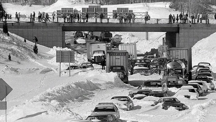 Snow storm in Boston - Tragedy, Storm, North America, Black and white photo