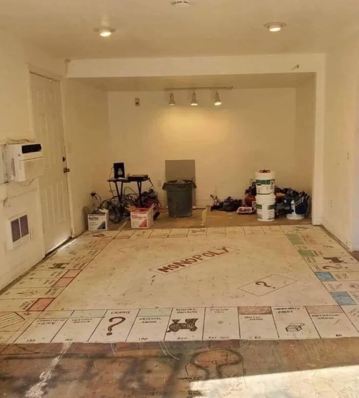 The new owner of the house removed the carpet and discovered under it a monopoly board left by the old owners - Board games, Tabletop role-playing games, New house, Monopoly