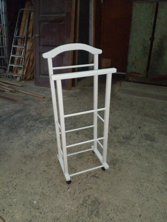 Chair for clothes? This is not our method! - Woodworking, Carpenter, Carpentry workshop, Hanger, Needlework without process, Creative workshop, Interior