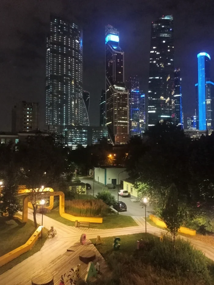 Just a beautiful view from the children's hospital - My, The photo, Children Hospital, Moscow City, View from the window, Night city