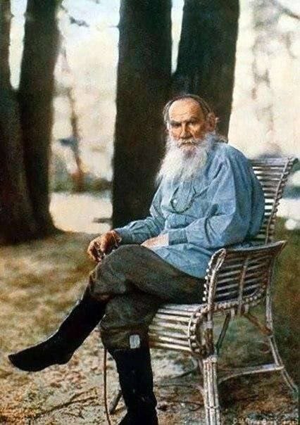 The first color photograph in Russia was published in “Notes of the Russian Technical Society” in 1908 - The photo, Российская империя, Lev Tolstoy, 1908, Prokudin-Gorsky