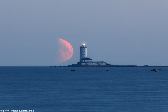 Дата съемки: 18.06.2021, снято с форта Риф. Фокусное расстояние: 500мм + кадрирование.
