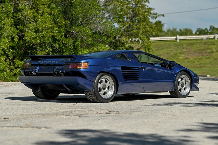 Cizeta Moroder V16T