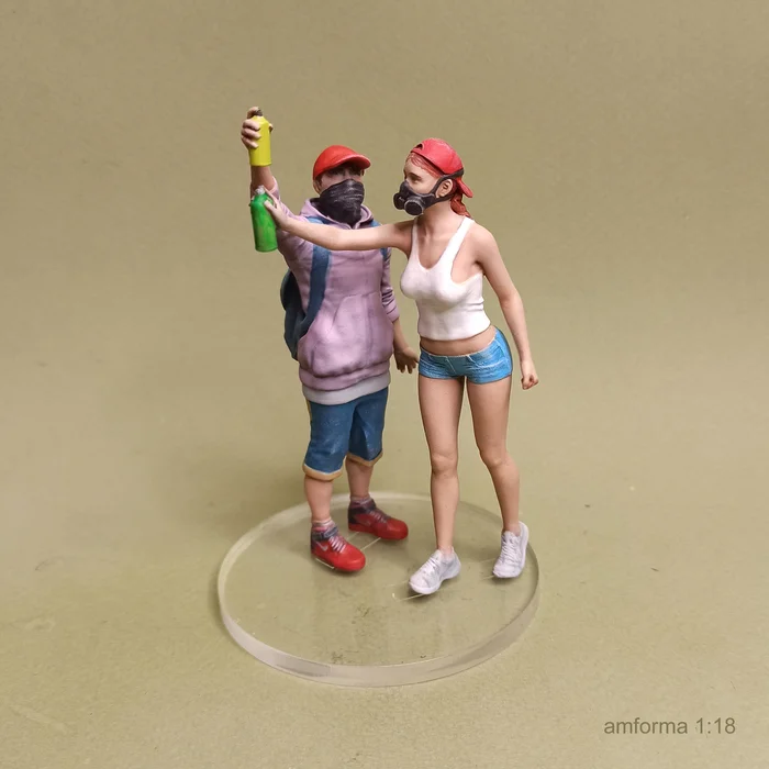 Vandal and the artist - My, Figurines, Miniature, 3D печать, Modeling, Scale model, Stand modeling, Painting miniatures, 3D modeling, Graffiti, Painting, Collection, Painting, Longpost, Needlework without process