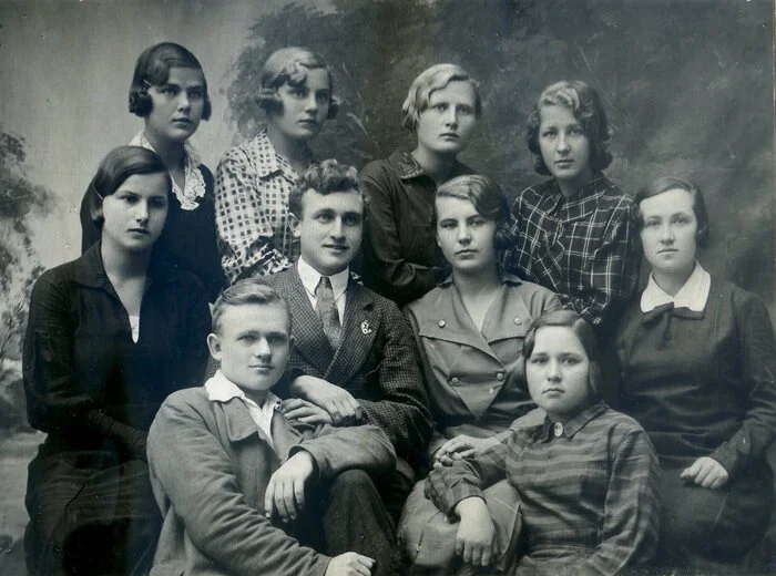 Graduation class of school No. 7. Zhitomir region, Berdichev, December 25, 1935 - the USSR, Black and white photo, 1935